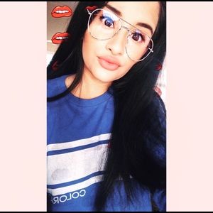 Meet your Posher, Tanya